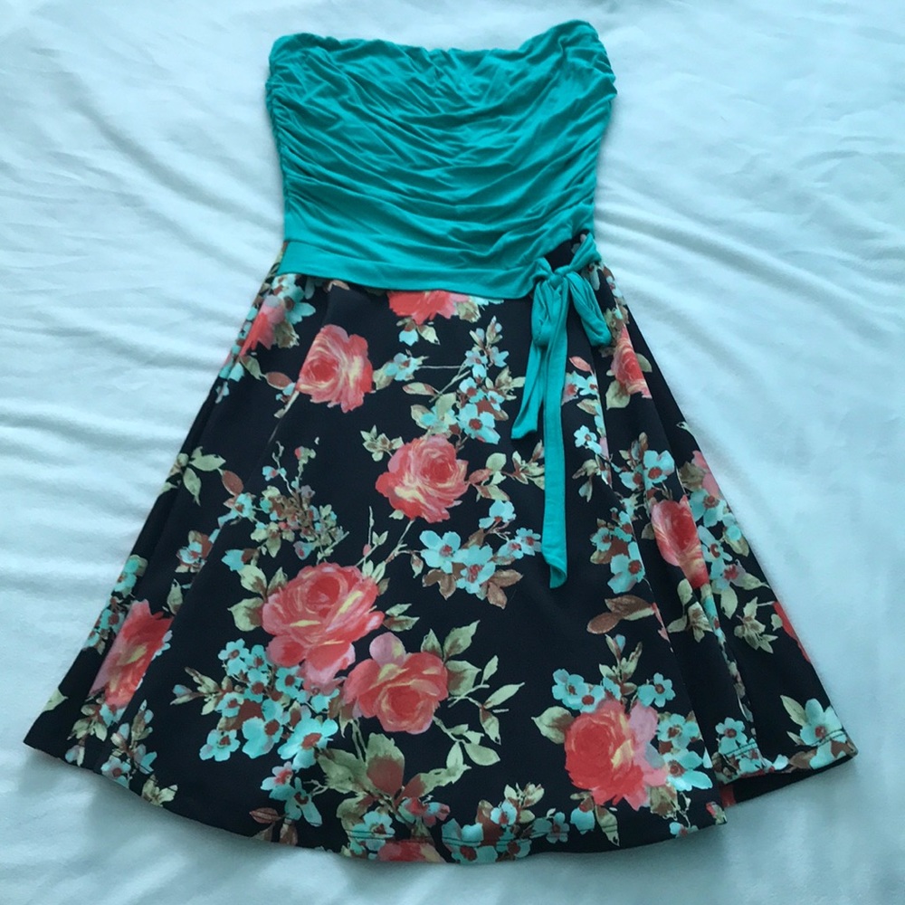 Strapless summer dress NWOT